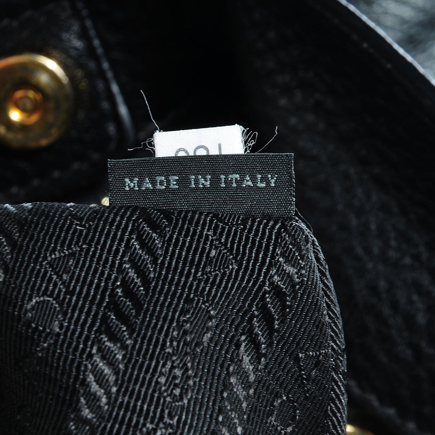 Vitello Daino Hobo Nero Black