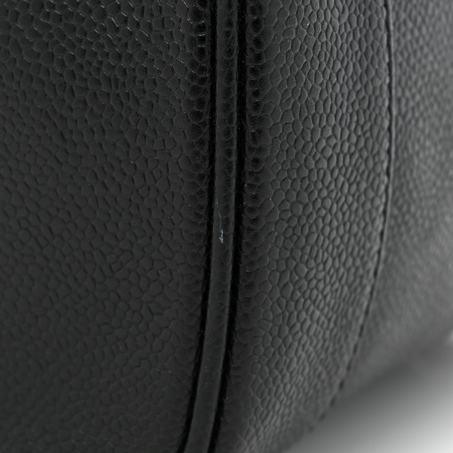 Chanel Caviar Vanity Cosmetic Case Black 15 of 15