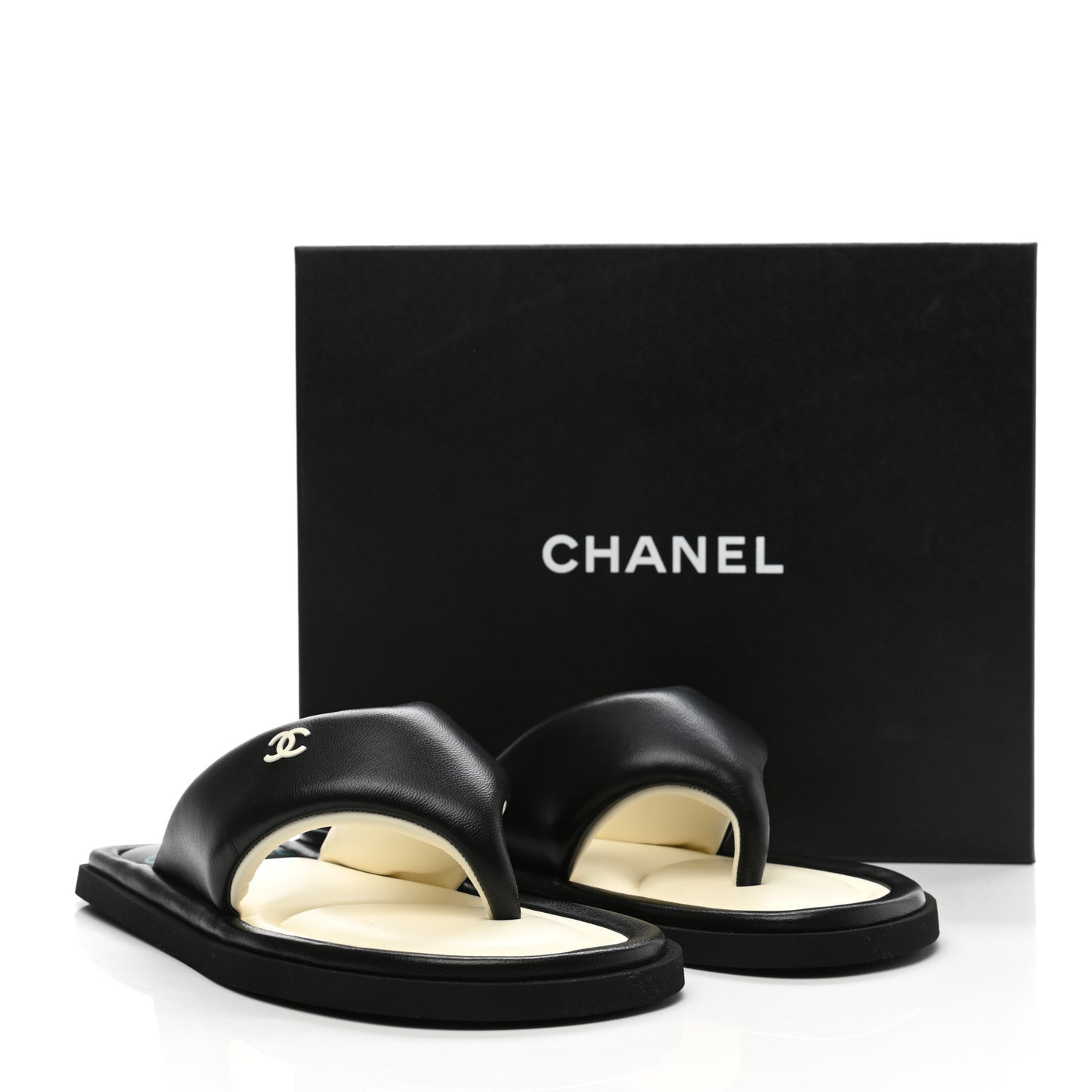 Lambskin Padded Pool Thong Sandals 40 Black