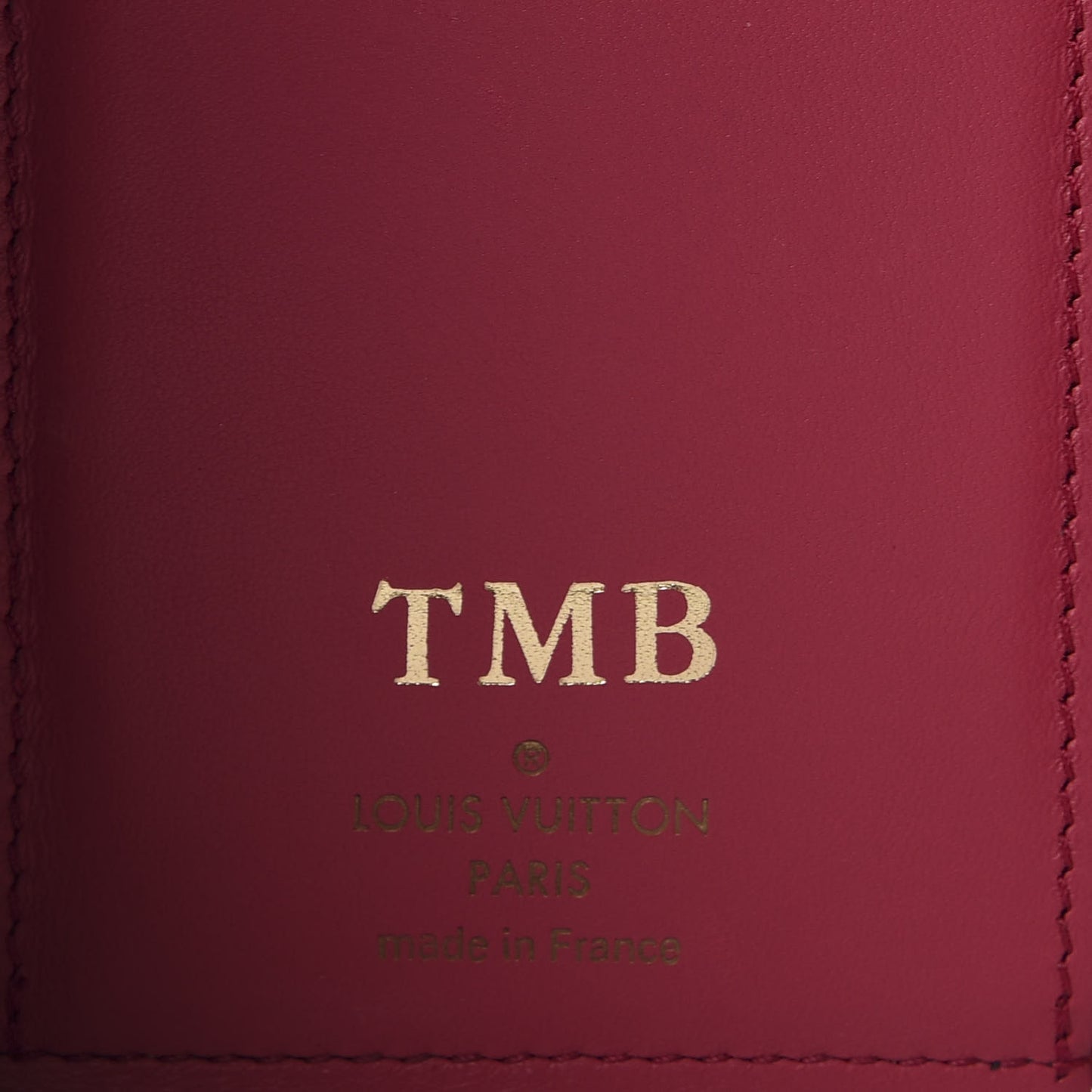 Taurillon Capucines Compact Wallet Black