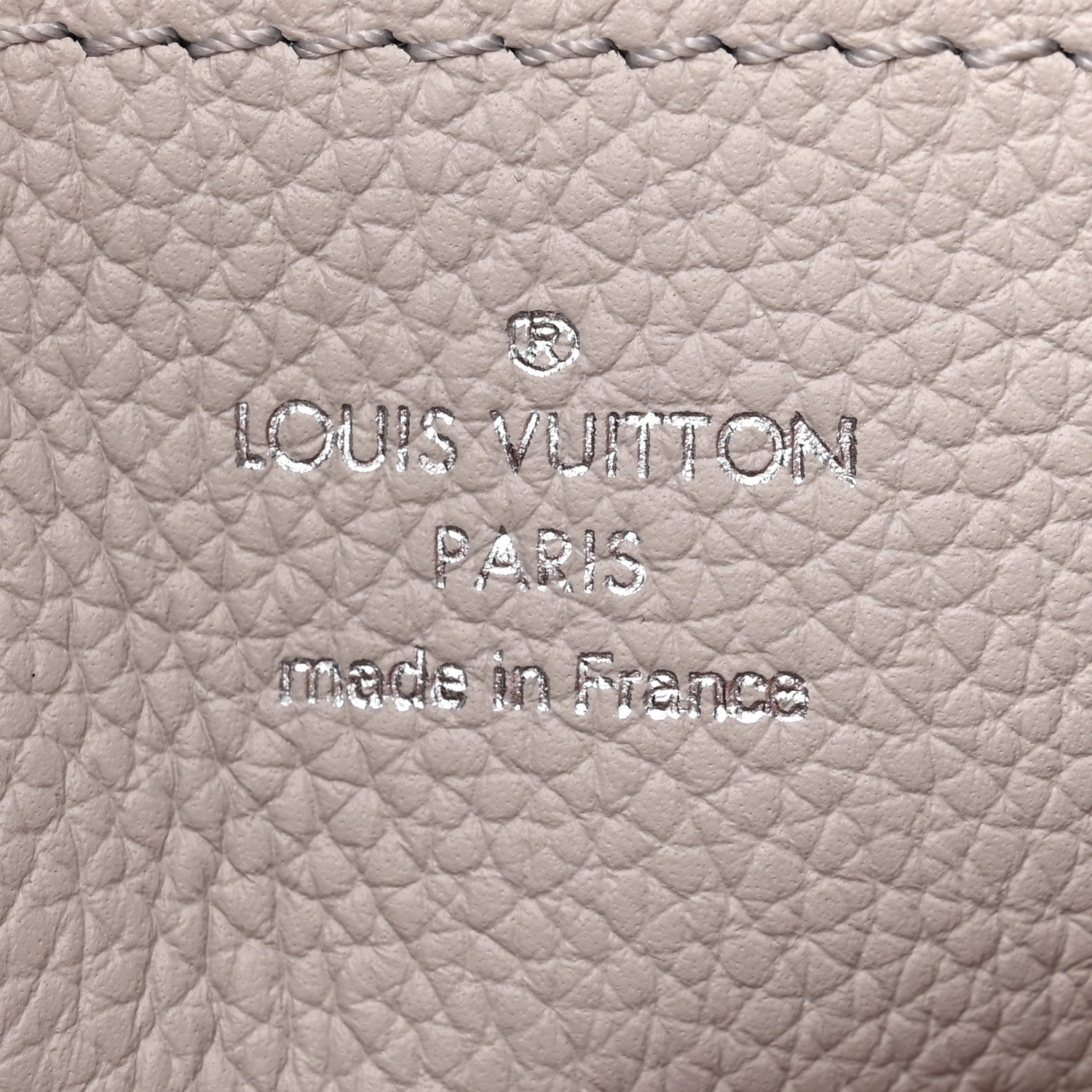 Louis Vuitton Mahina Muria Snow White 6 of 11