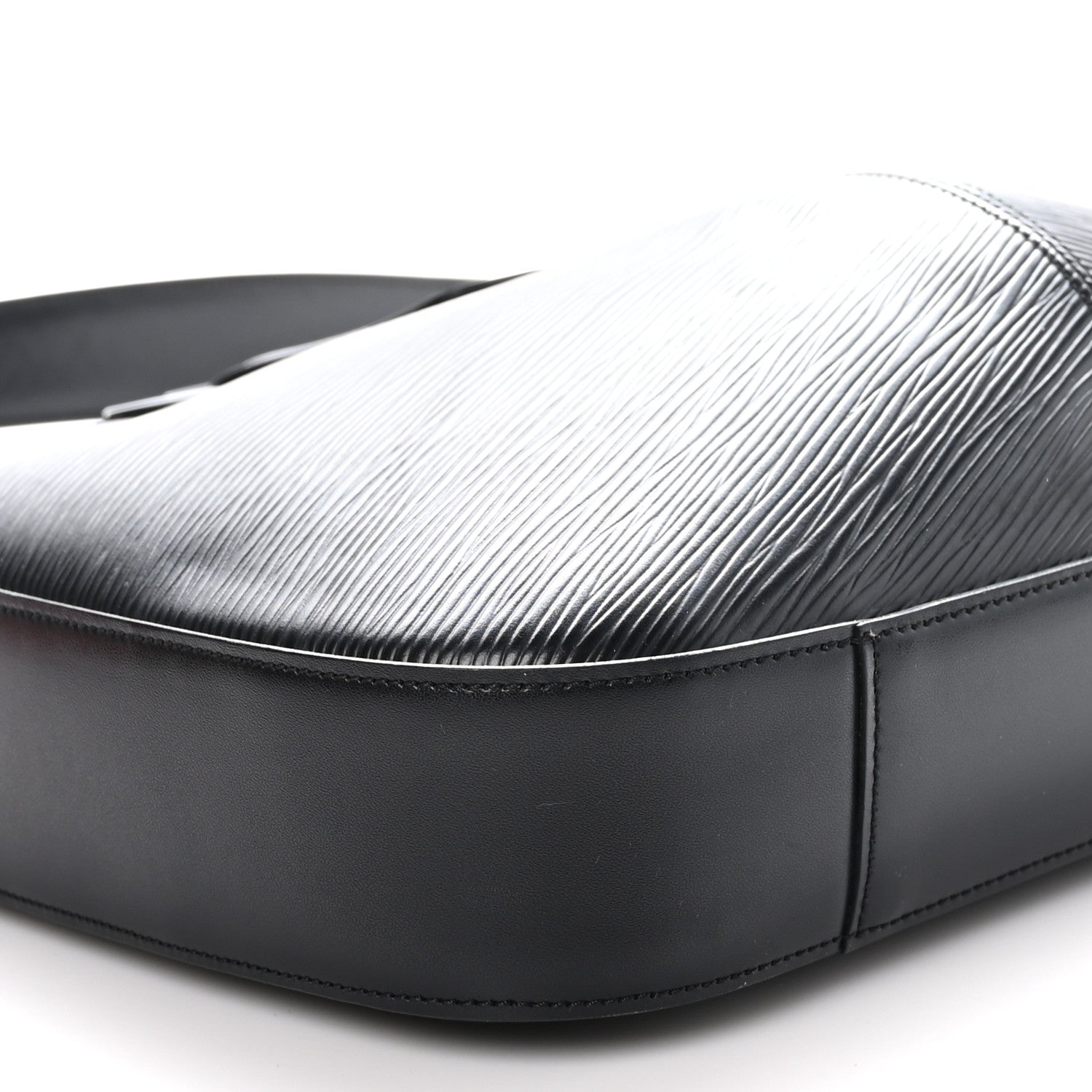 Louis Vuitton Epi Reverie Black 8 of 9