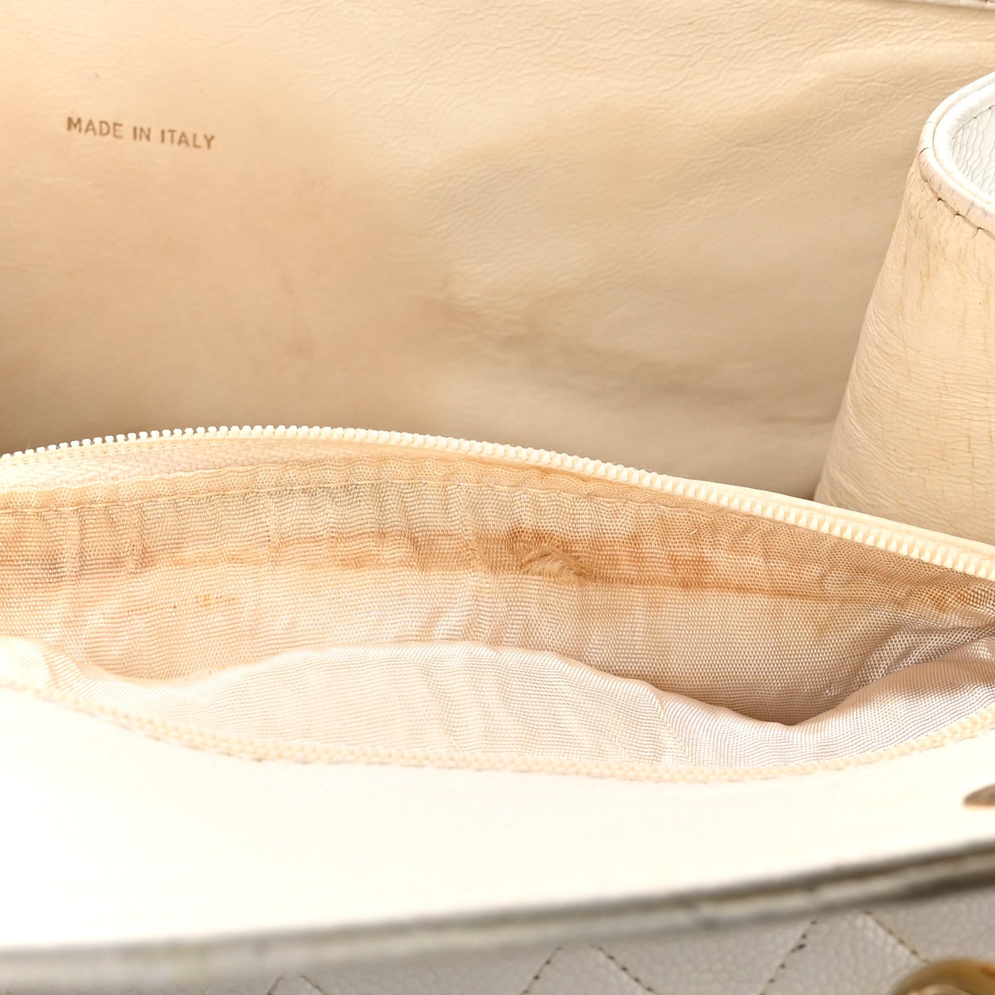 Caviar Quilted Timeless CC Shopping Tote White