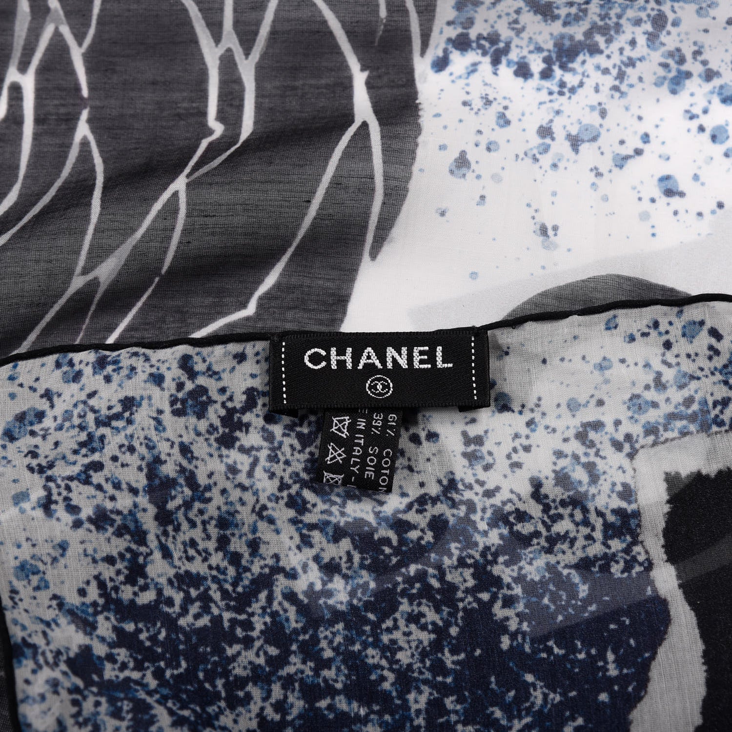 Chanel Camellia 31 Rue Cambon Scarf White Blue 2 of 3