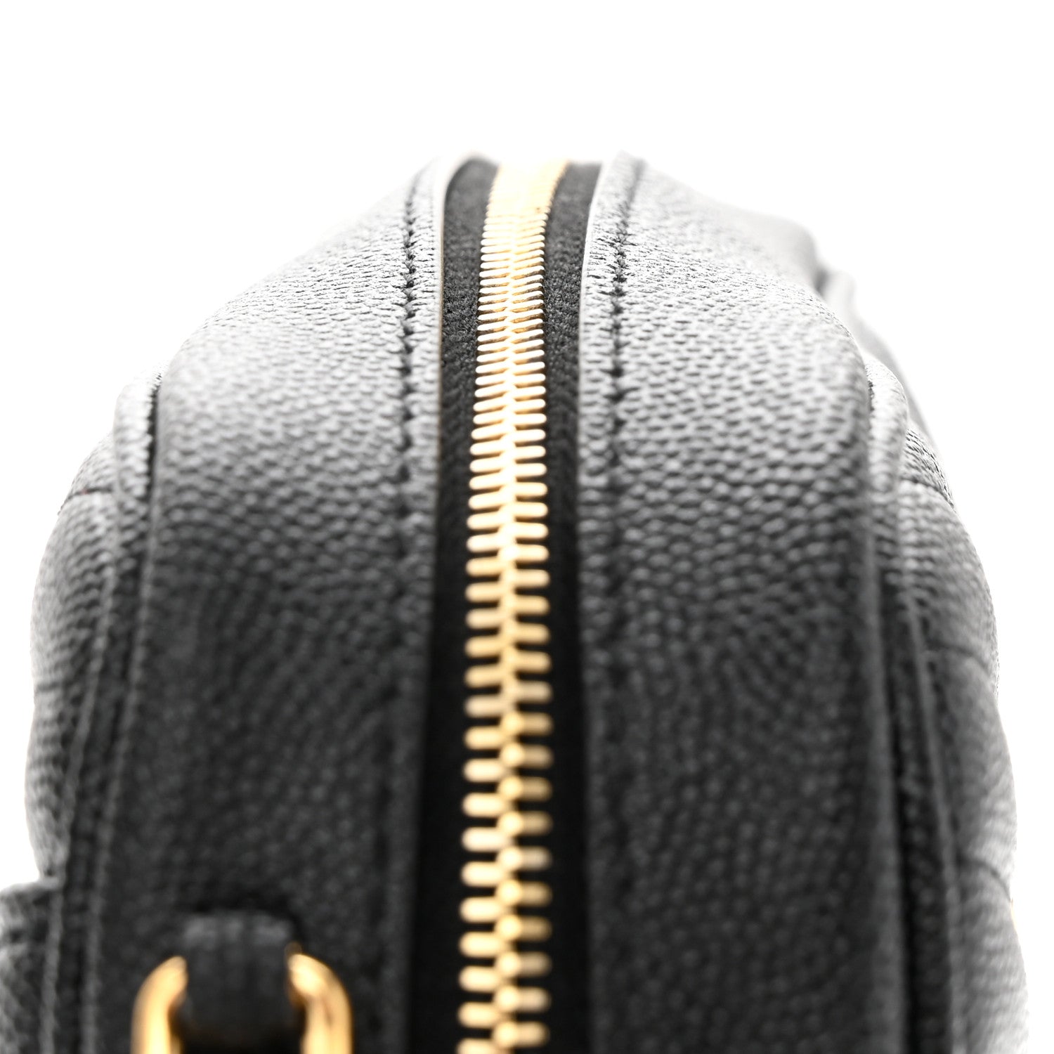 Saint Laurent Grain De Poudre Matelasse Monogram Mini Lou Camera Bag Black 11 of 13