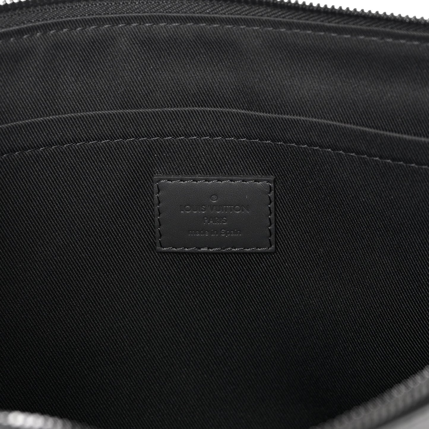 Calfskin Monogram Shadow Discovery Pochette Black