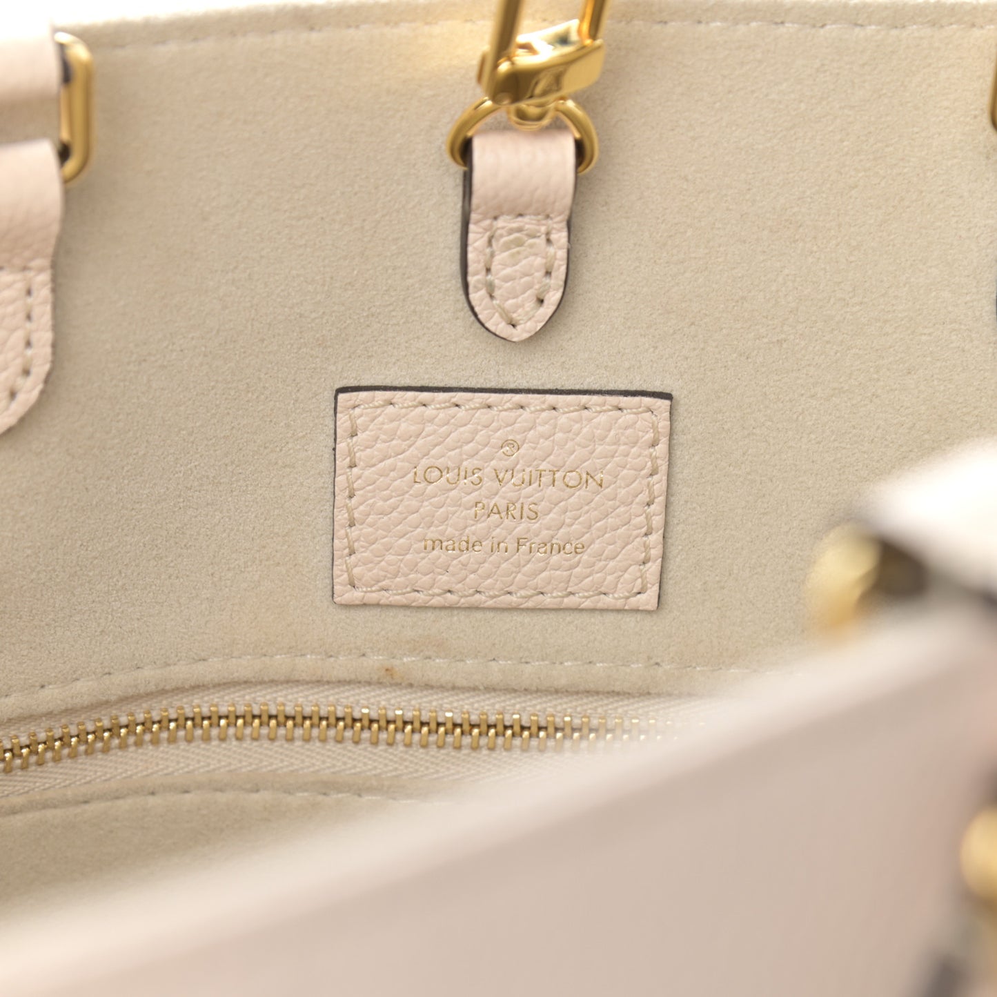 Empreinte Monogram Giant By The Pool Onthego MM Cream Saffron