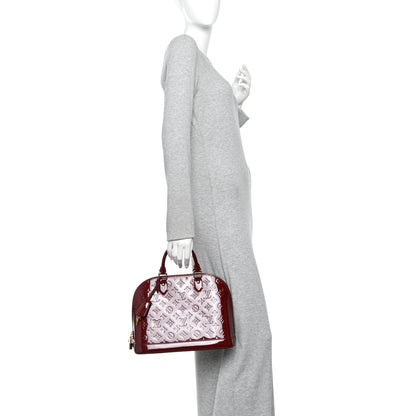 Louis Vuitton Vernis Alma PM Pomme D'Amour 2 of 10