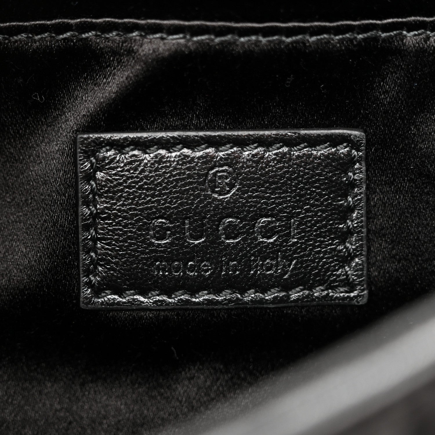 Gucci Nappa Vertical Matelasse Small Maxi Horsebit Chain Shoulder Bag Black 6 of 10