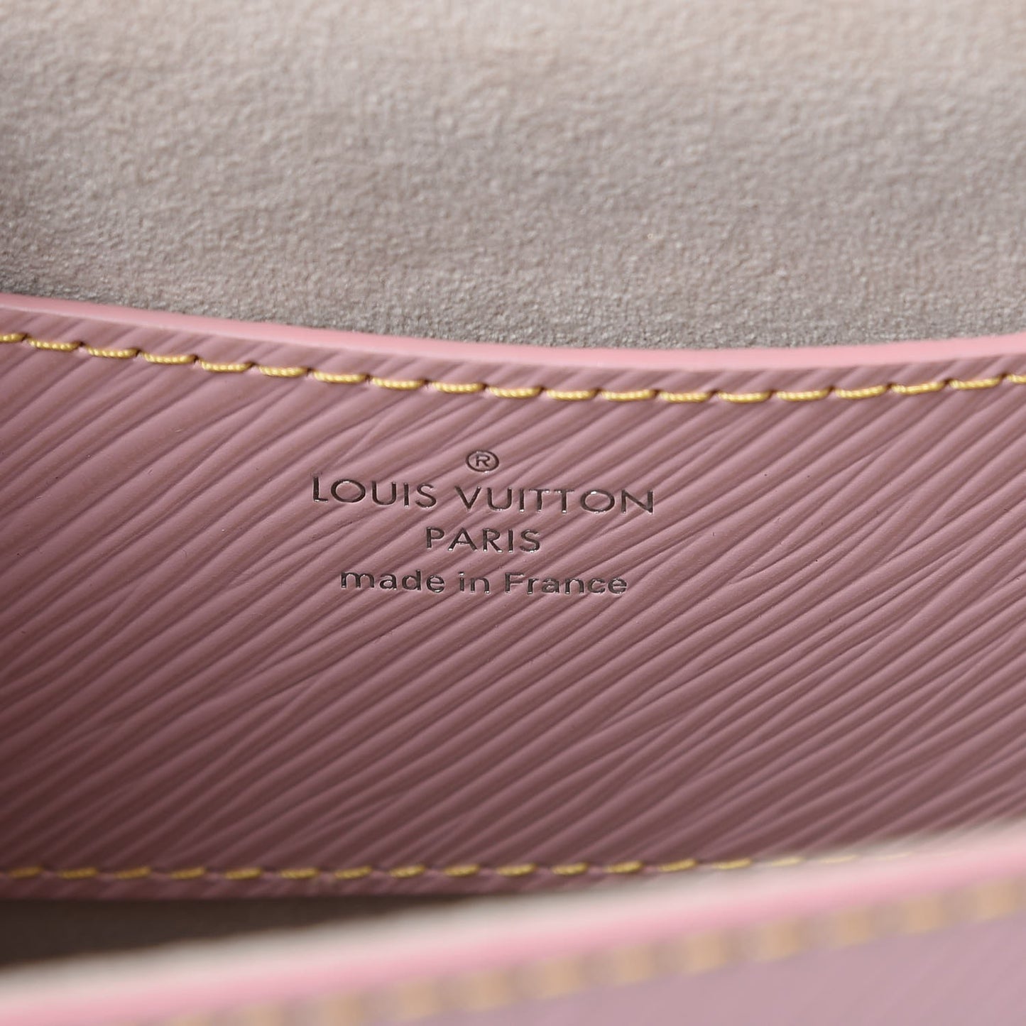Epi Twist Shoulder Bag MM Rose Ballerine