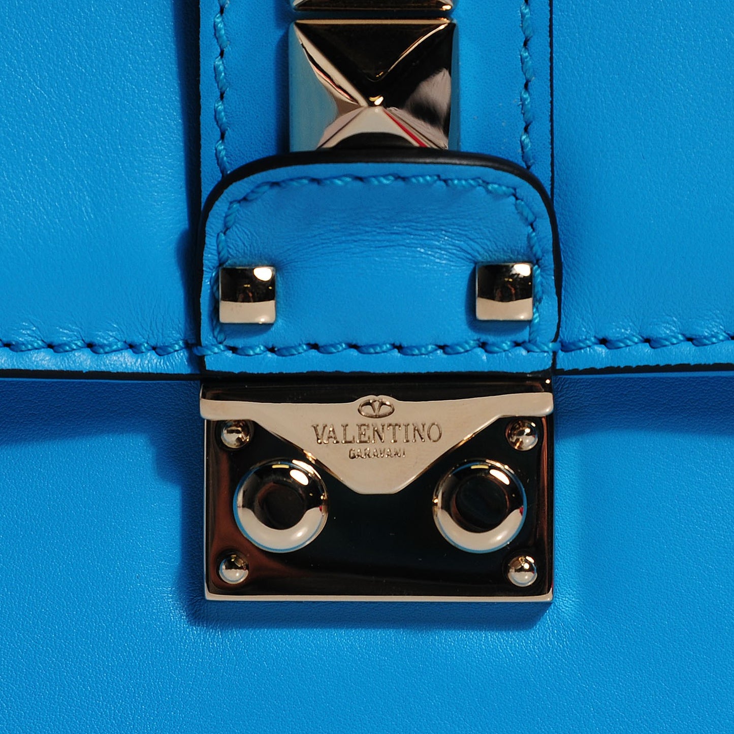 Vitello Medium Glam Lock Rockstud Flap Parrot