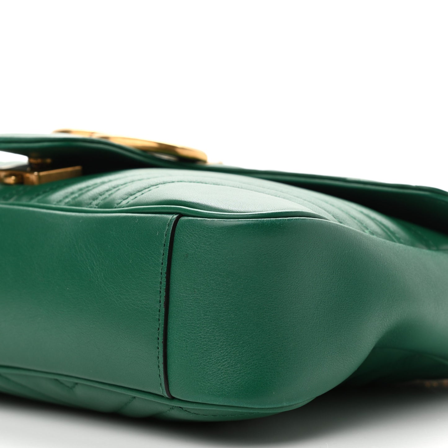 Calfskin Matelasse Medium GG Marmont Shoulder Bag Emerald Green