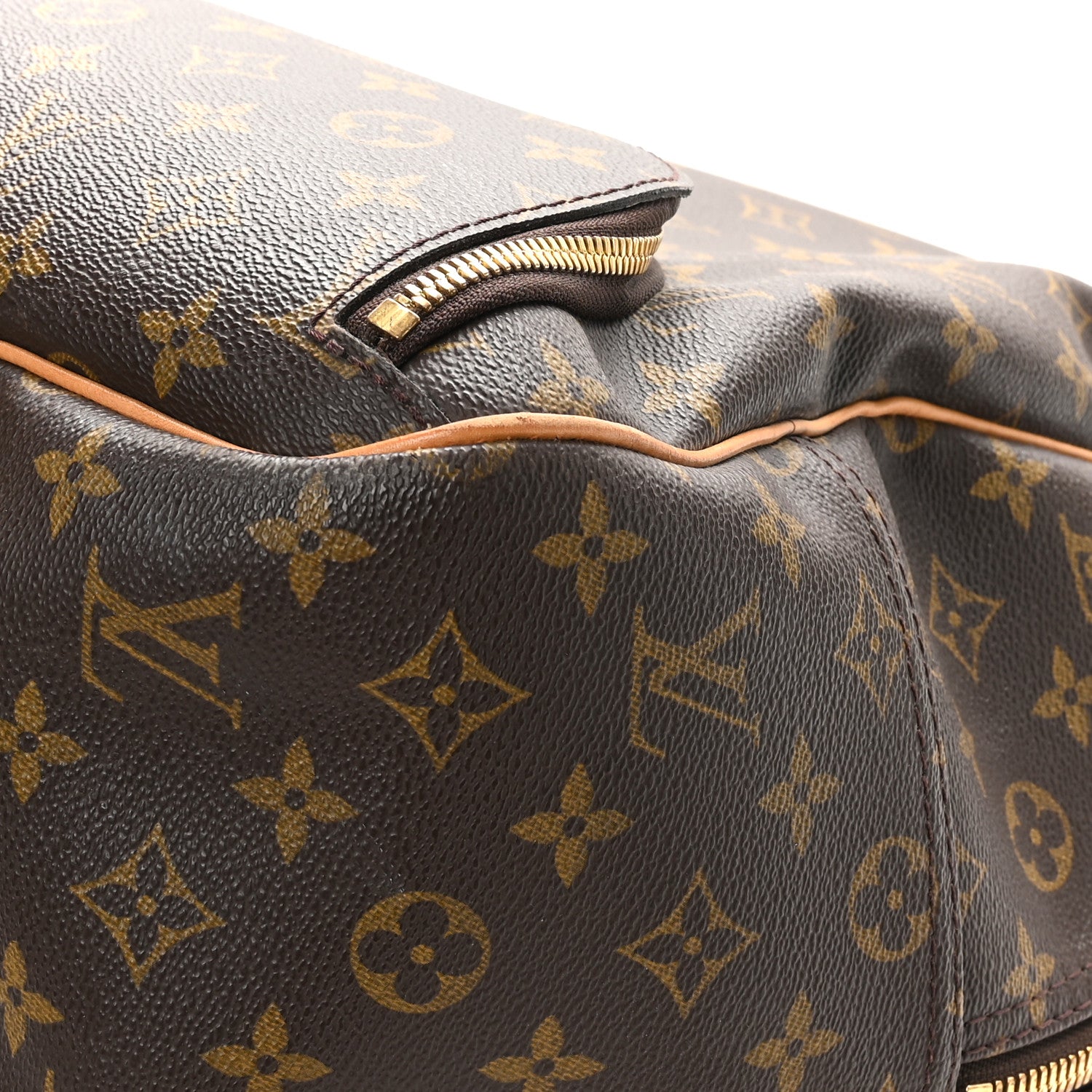 Louis Vuitton Monogram Evasion Sports Bag 9 of 12