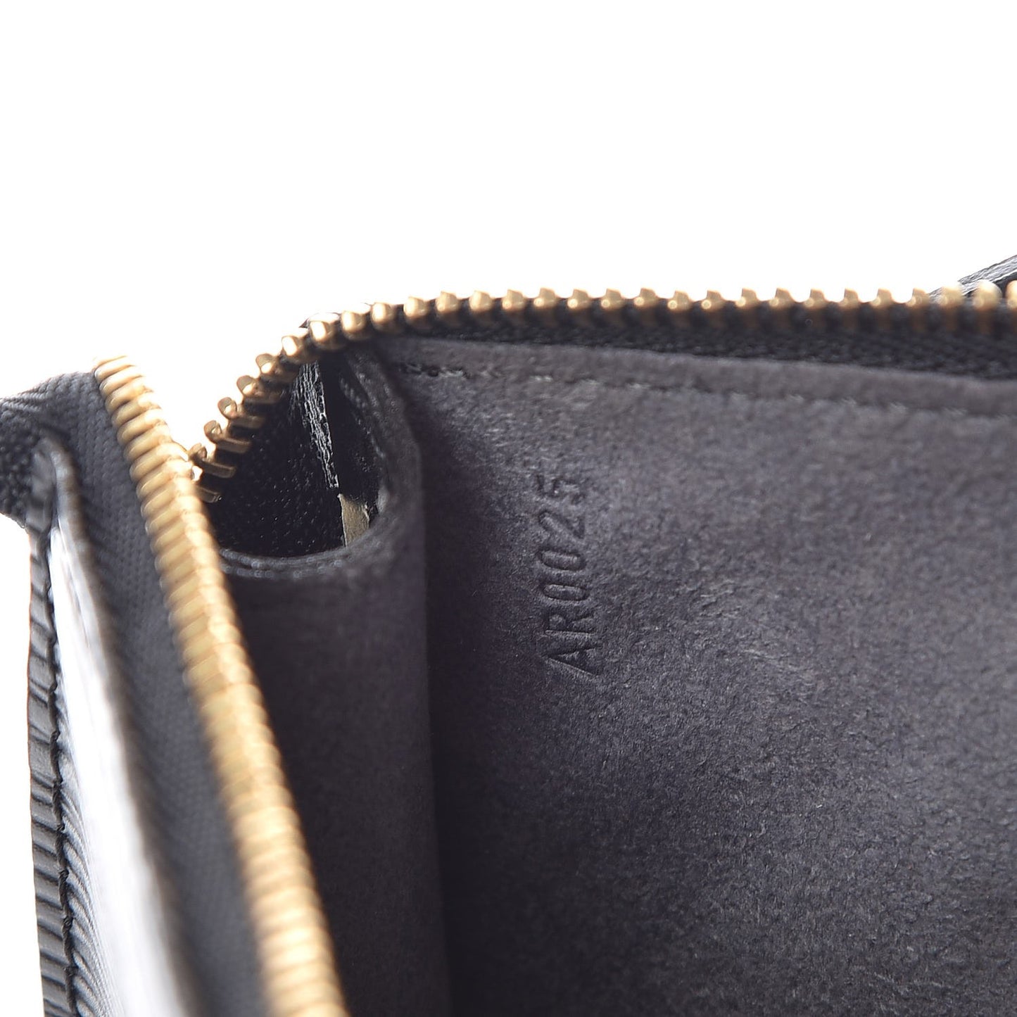 Epi Pochette Accessories 24 Black