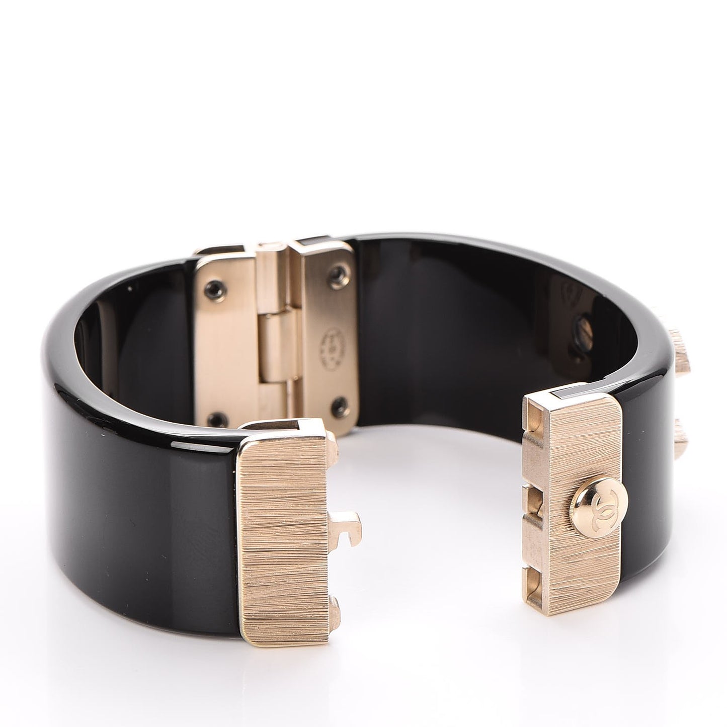 Resin Quilted CC Cuff Black