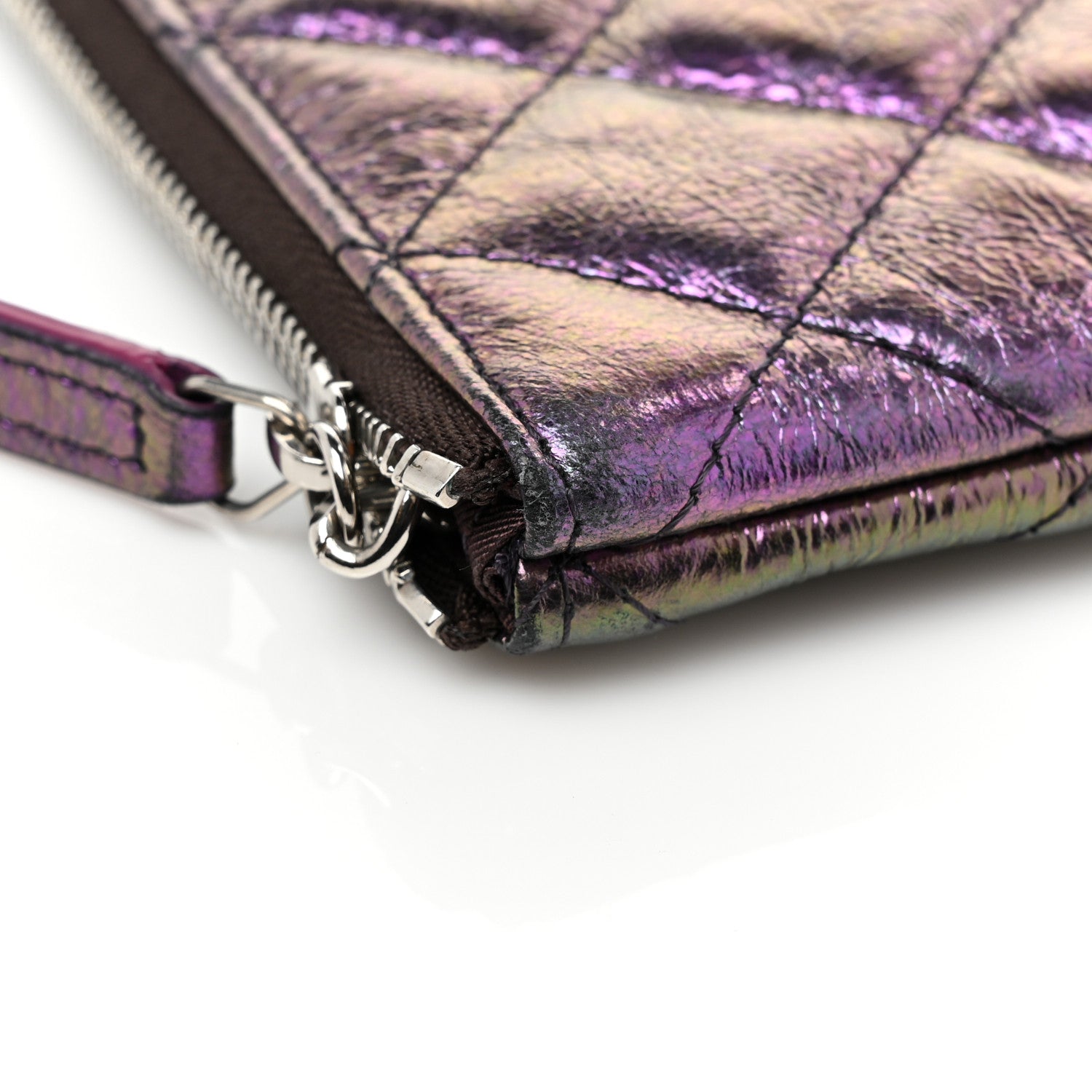 Chanel Iridescent Crumpled Calfskin CC Ripples Medium Cosmetic Case Purple 12 of 12