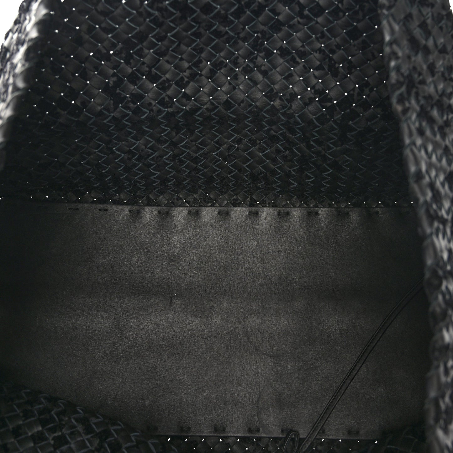 Nappa Velours Intrecciato Large Cabat Black