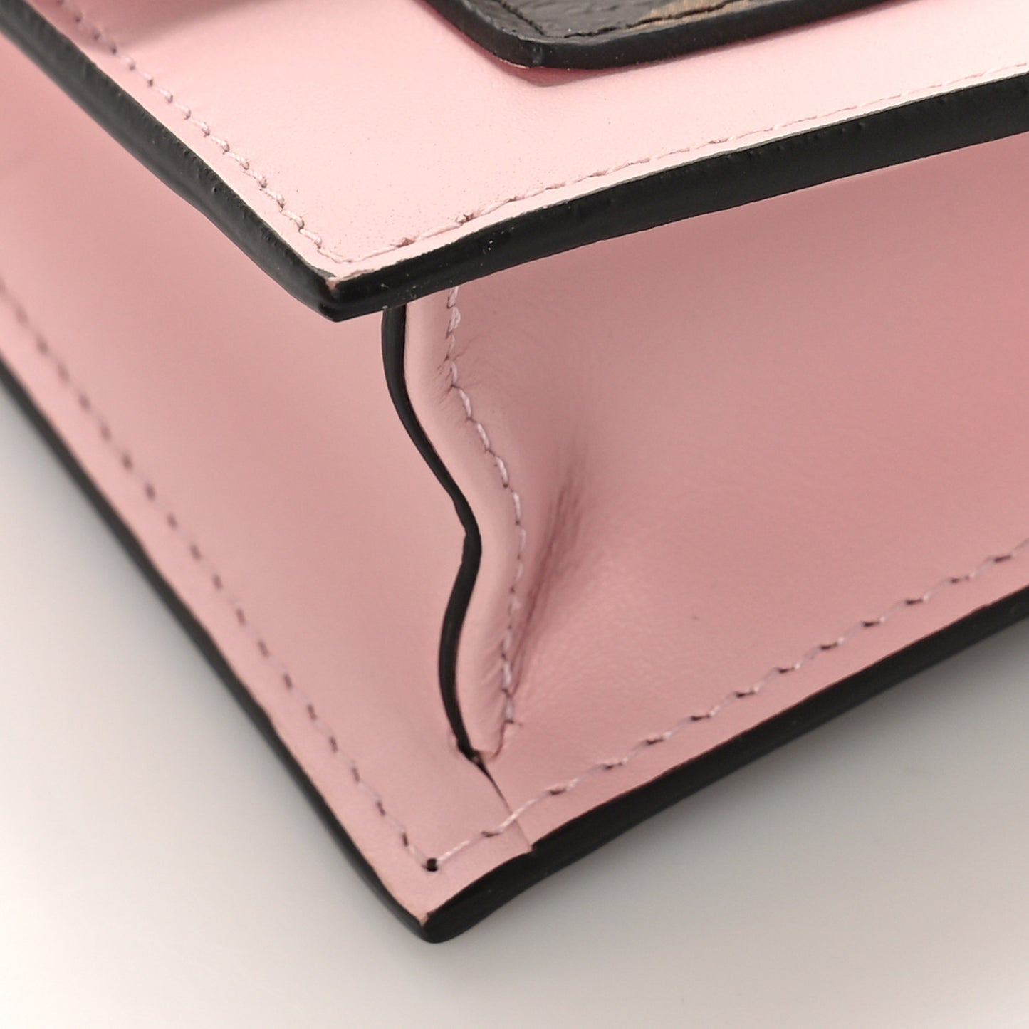 Monogram Flore Chain Wallet Rose Ballerine