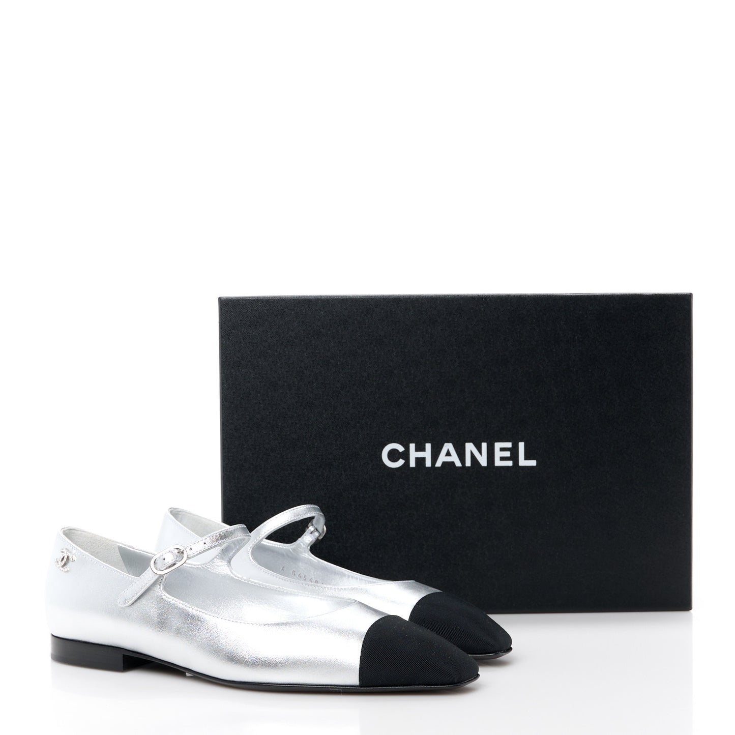 Calfskin Patent Mary Janes Flats 36 Silver Black