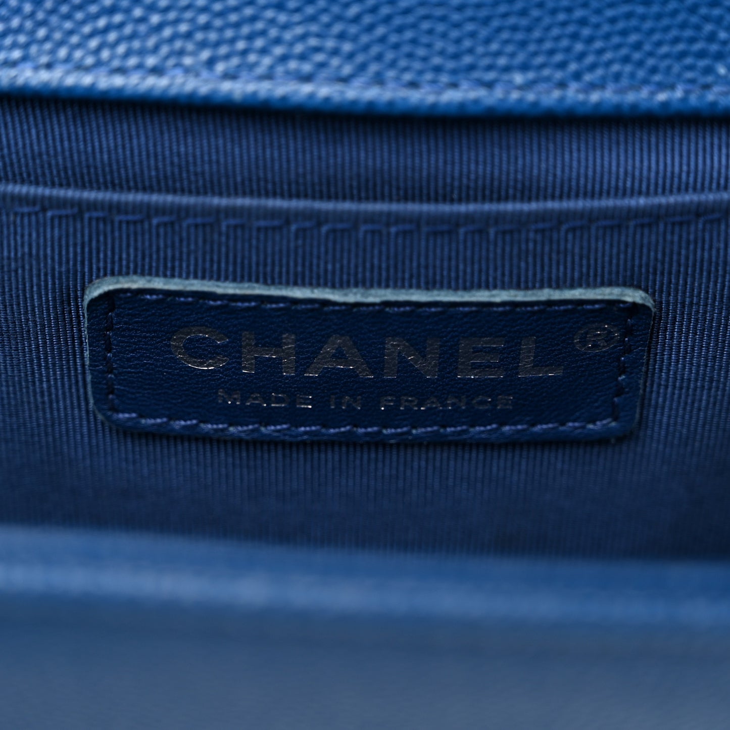 Caviar Quilted Medium Boy Flap Blue