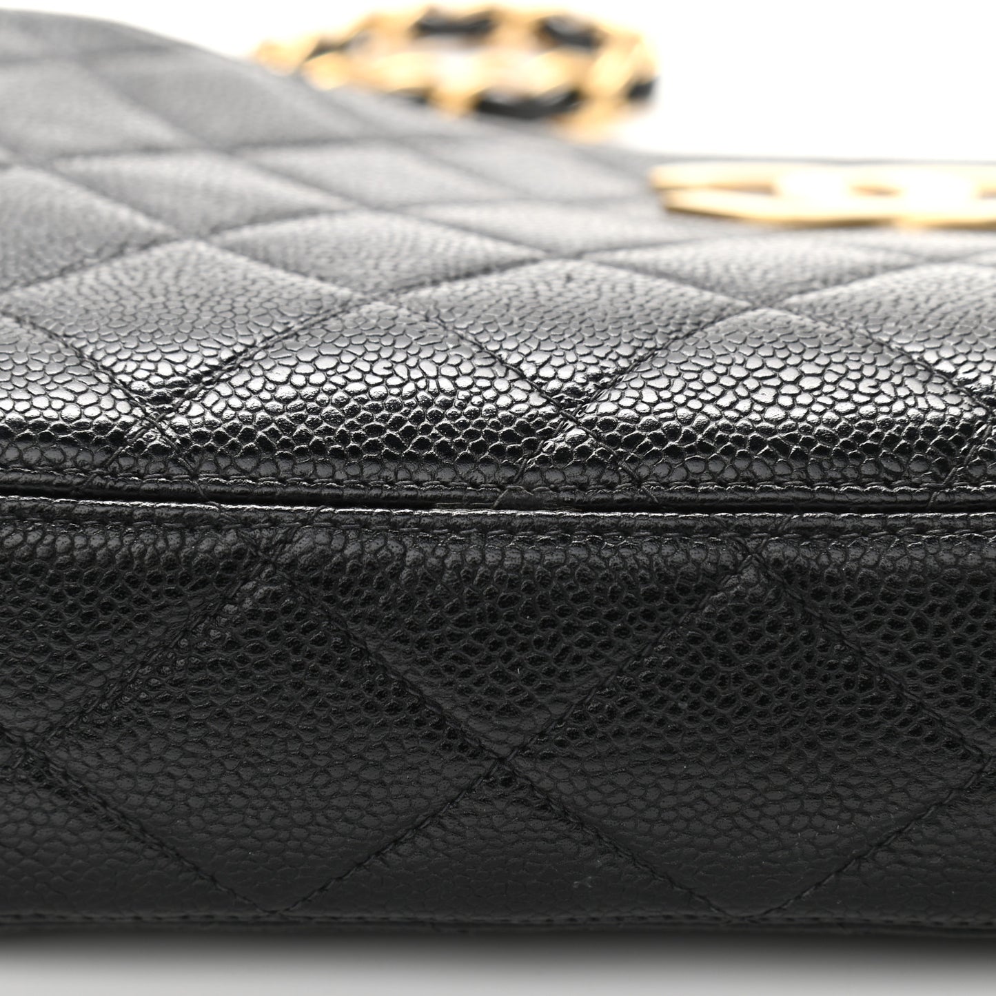 Caviar Quilted CC Camera Shoulder Bag Black