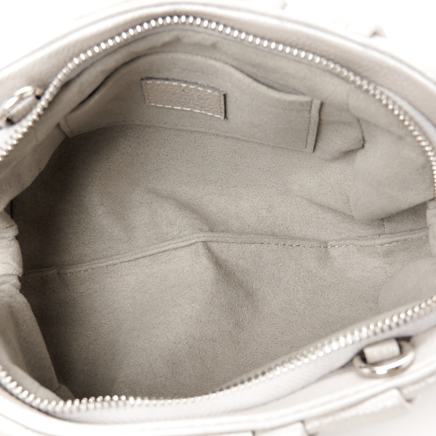 Louis Vuitton Mahina Scala Mini Pouch Gris Souris 5 of 10