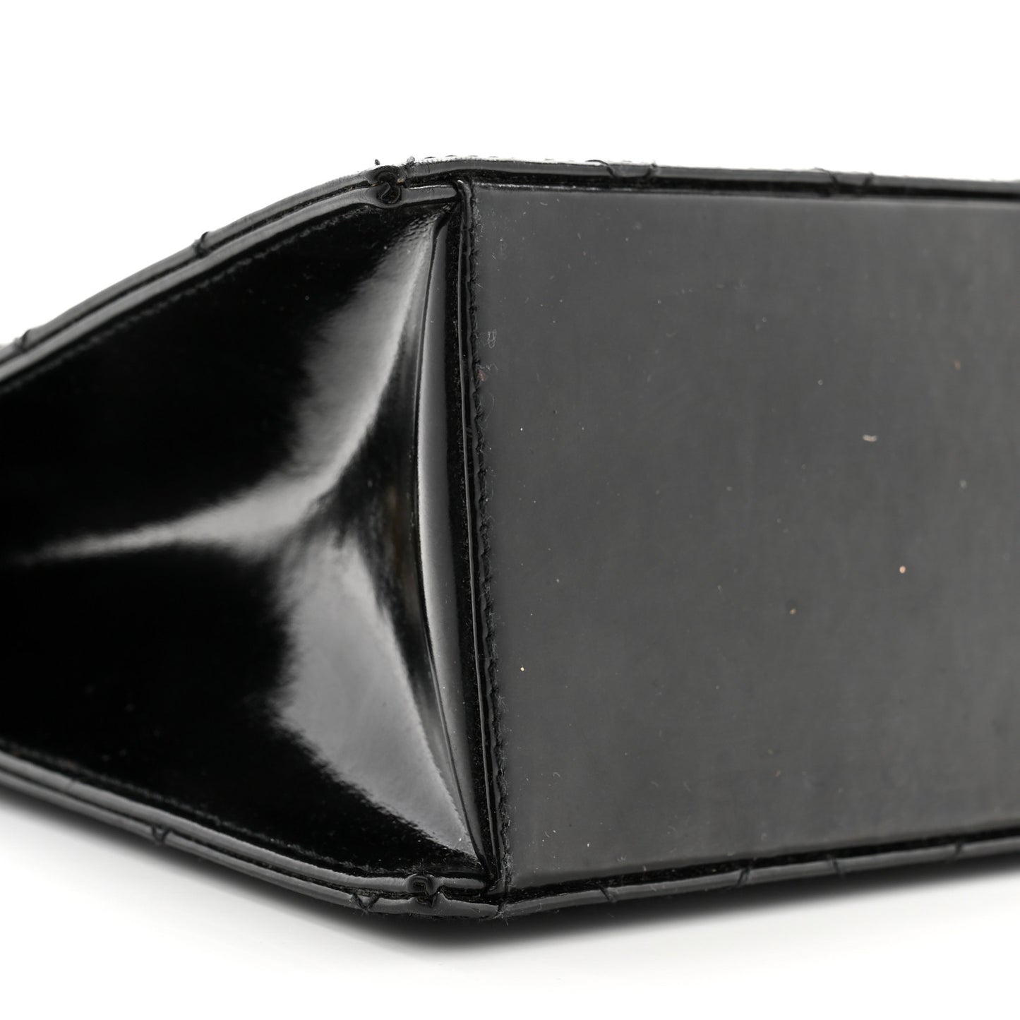 Patent Medium Kelly Flap Black