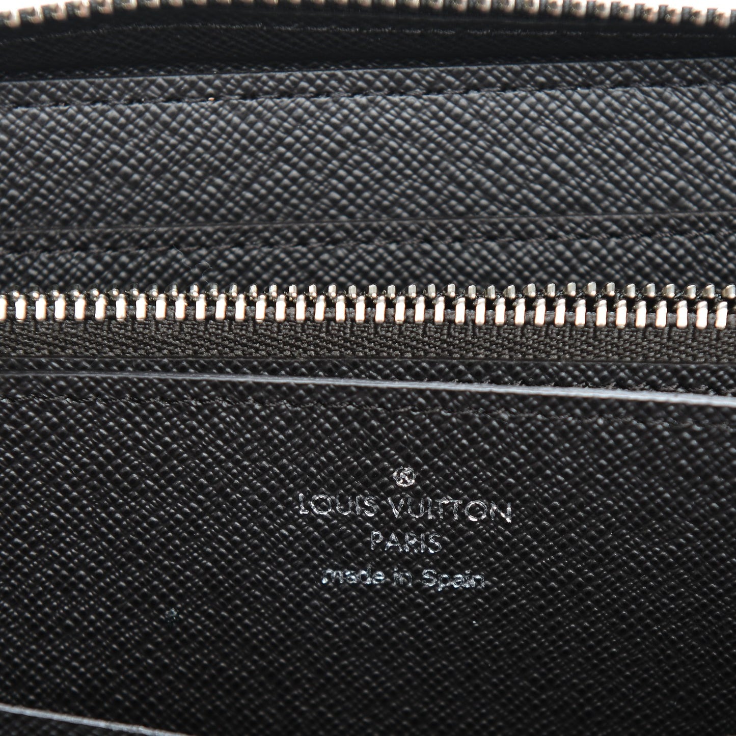 Damier Ebene Zippy XL Wallet