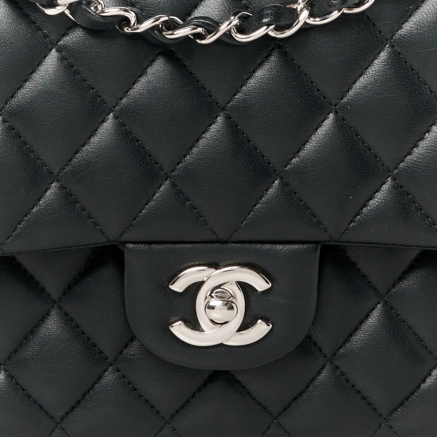 Lambskin Quilted Medium Double Flap Black