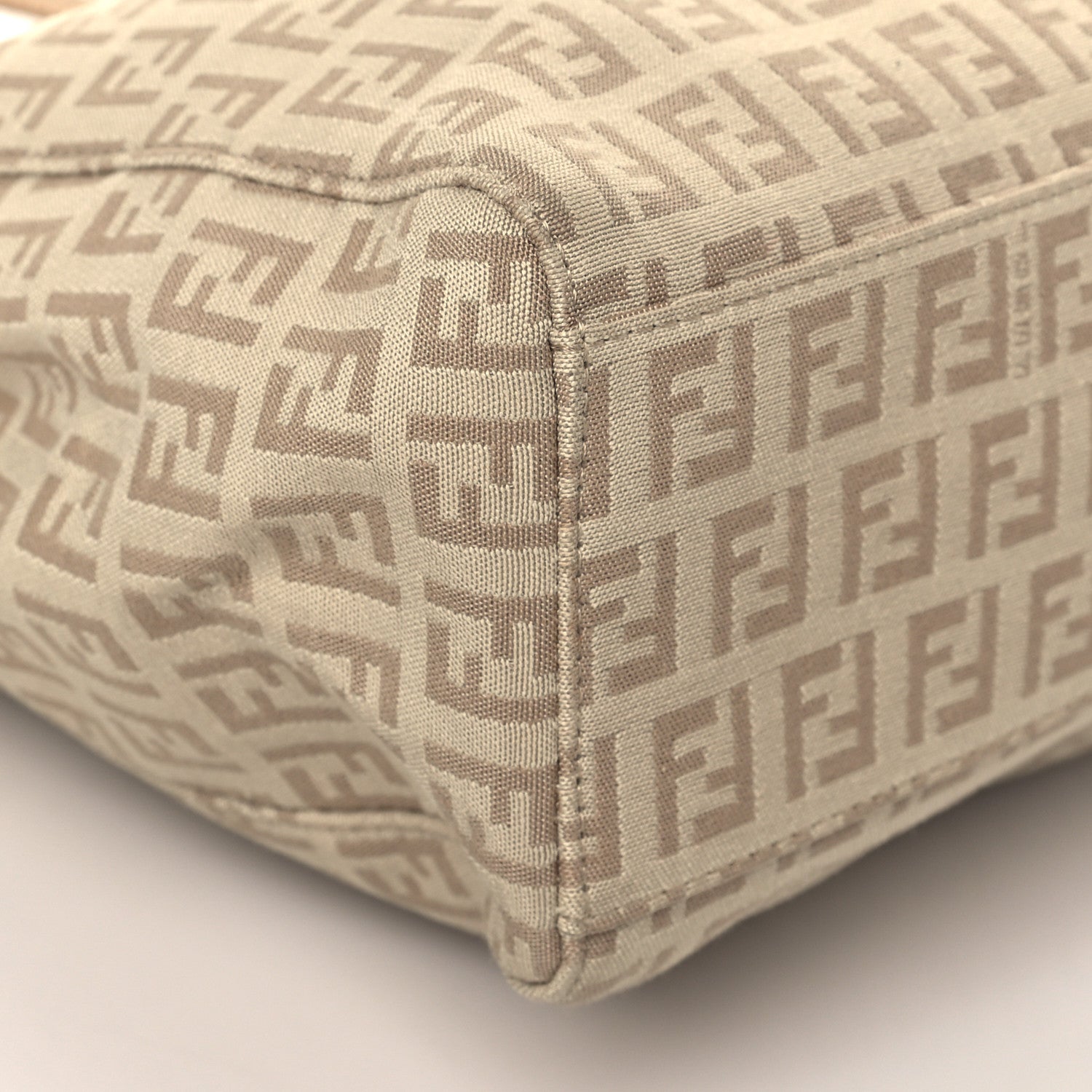 Fendi Zucchino Vitello Tote Beige Tortora 7 of 8