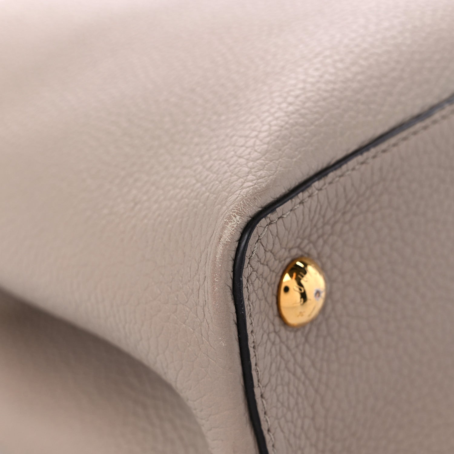 Louis Vuitton Taurillon Snakeskin Capucines PM Galet 7 of 13