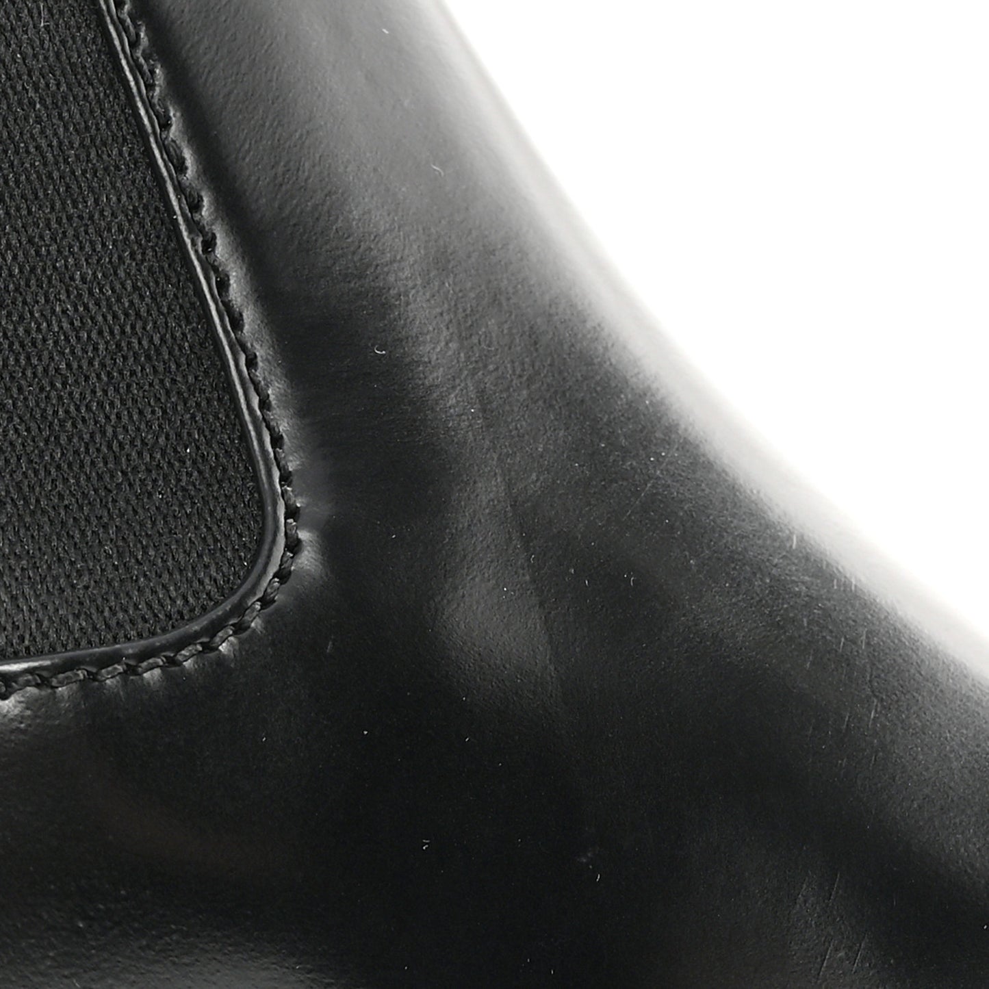 Spazzolato Metal Triangle Logo 50mm Chelsea Boots 38 Black