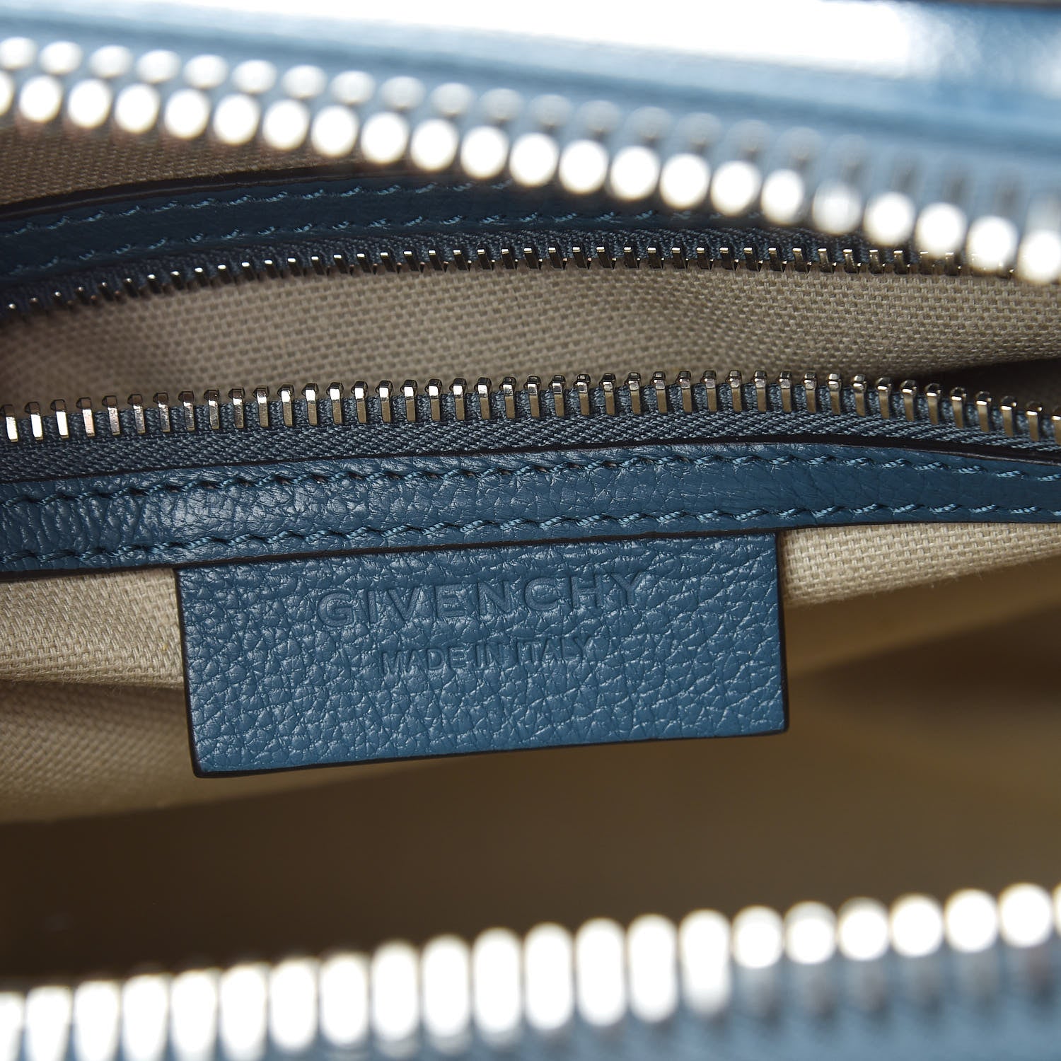 Givenchy Sugar Goatskin Small Antigona Oil Blue 7 of 12