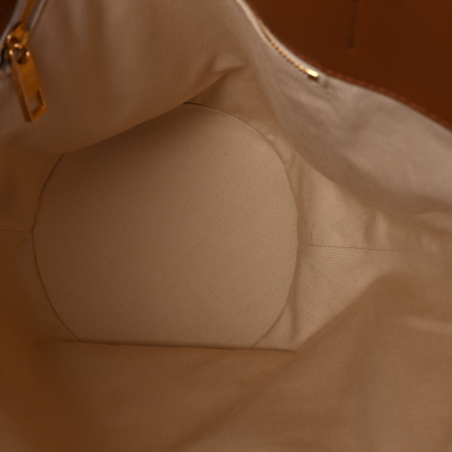 Smooth Calfskin Medium Le Bambola Moyen Light Brown