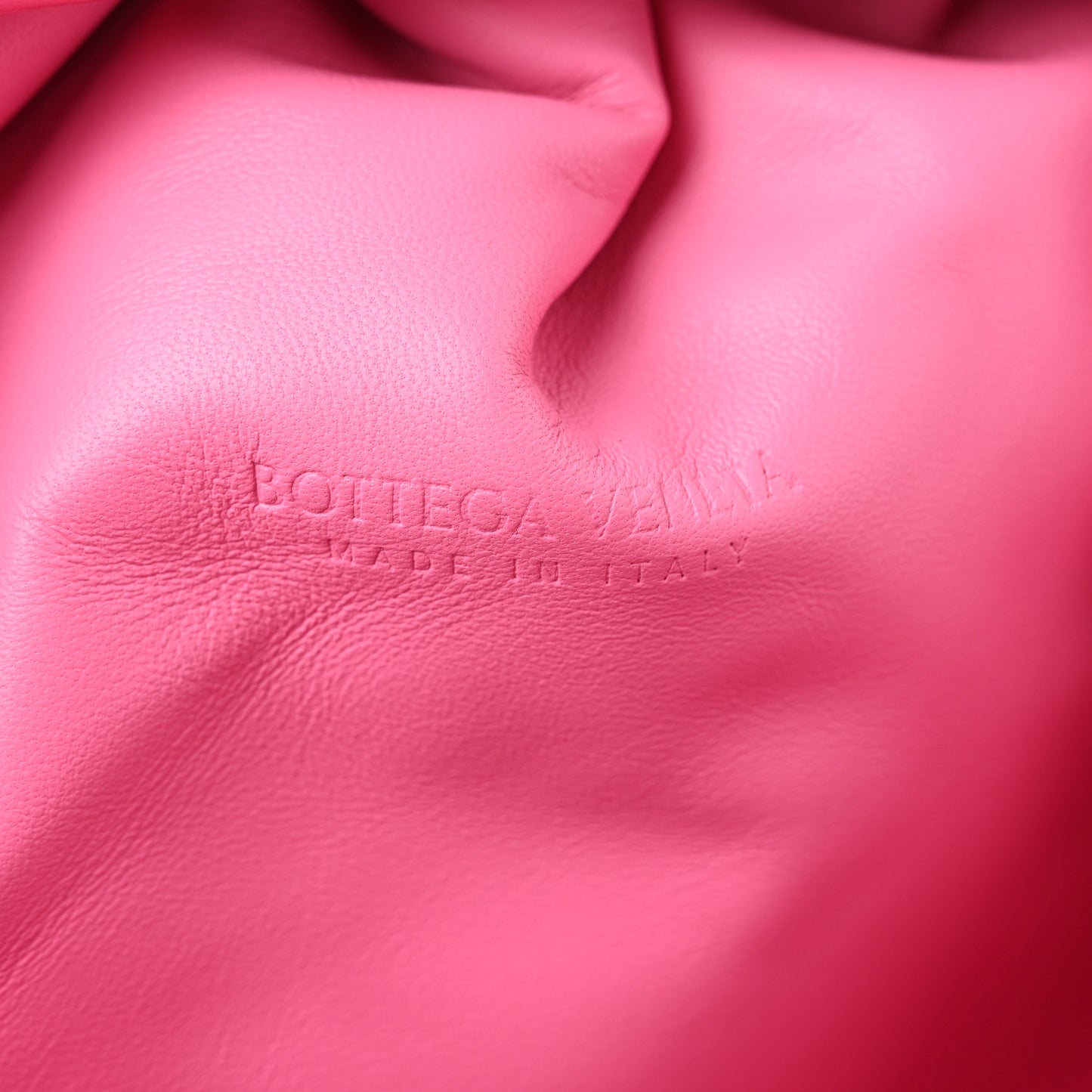 Nappa Maxi Intrecciato The Pouch Oversized Clutch Pink