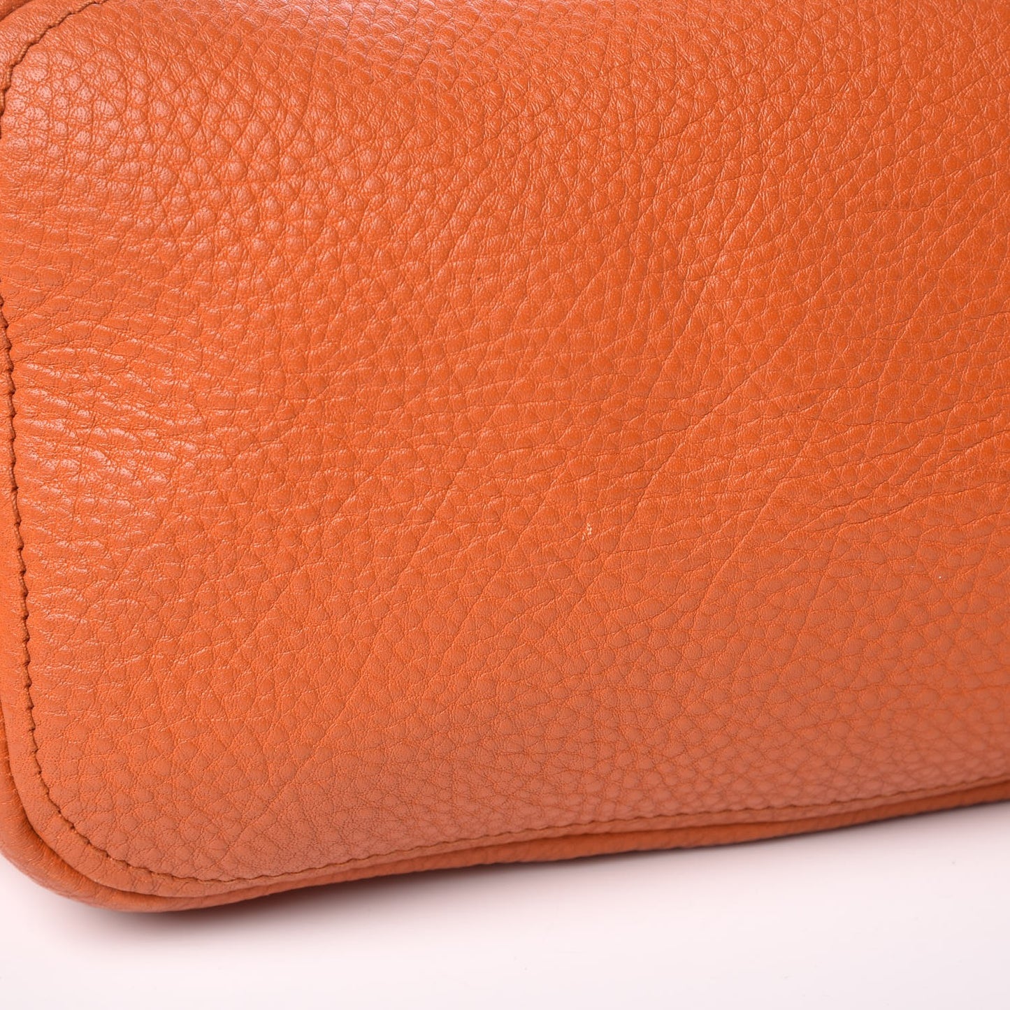 Vitello Daino Hobo Papaya