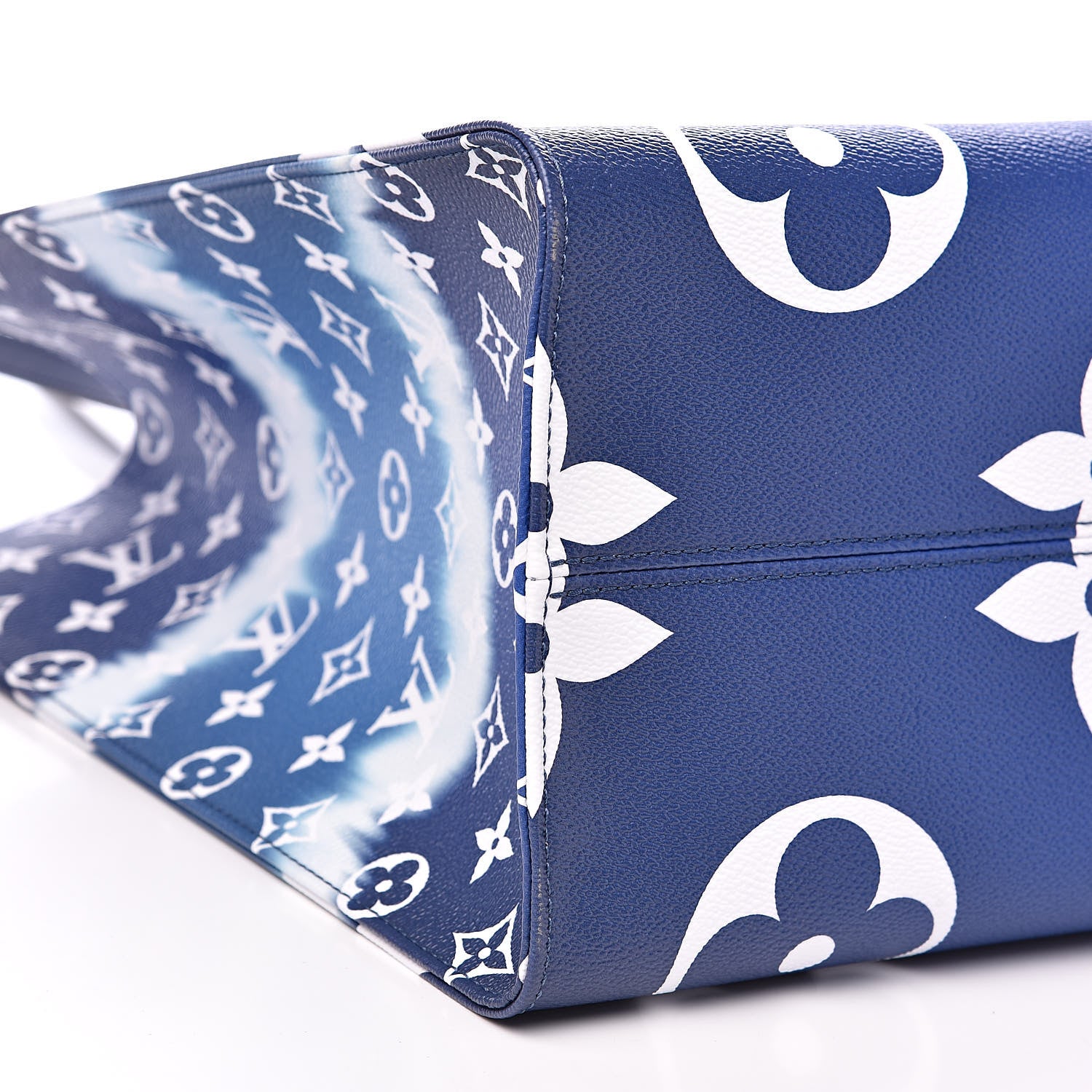 Louis Vuitton Monogram Escale Onthego GM Blue 9 of 10