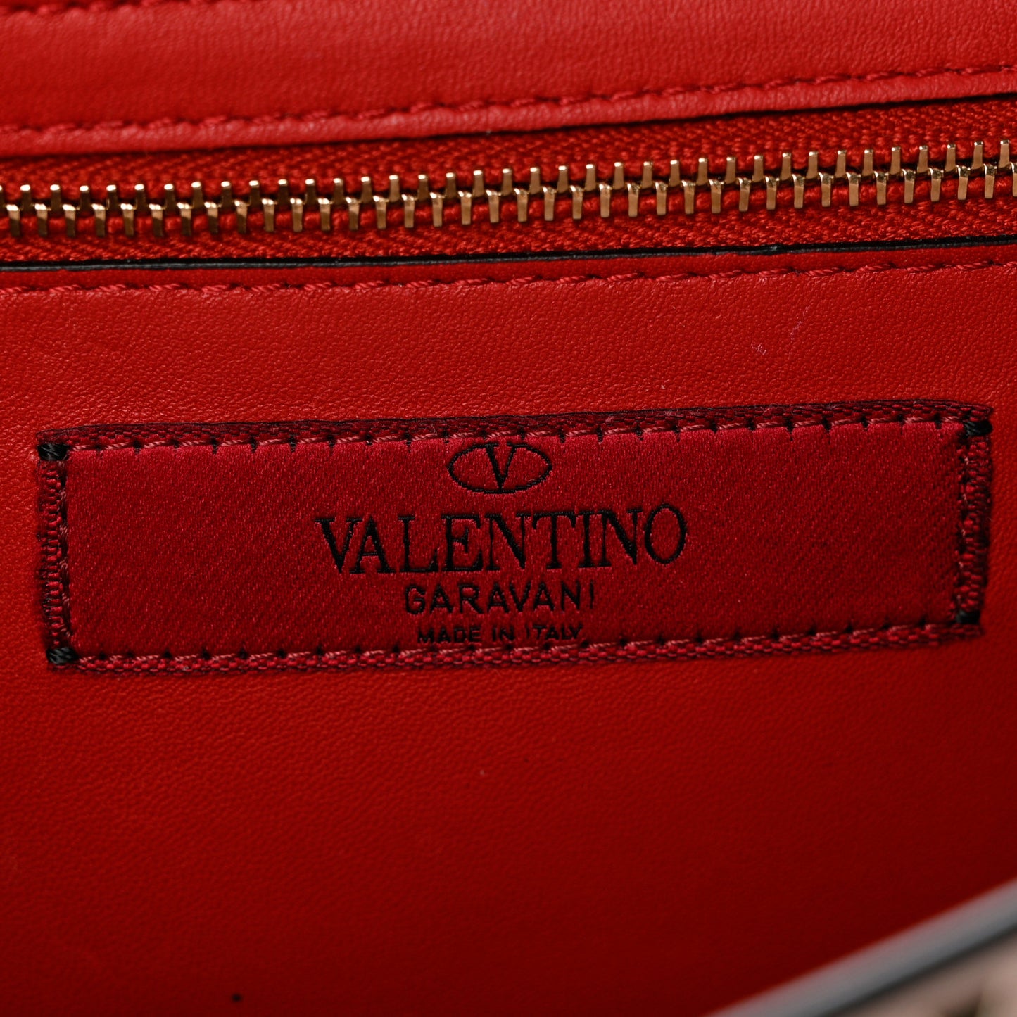 Lambskin Rockstud Spike Wallet on Chain Poudre