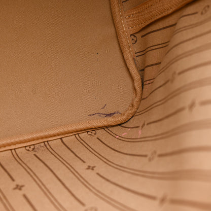 Louis Vuitton Monogram Neverfull MM 16 of 17