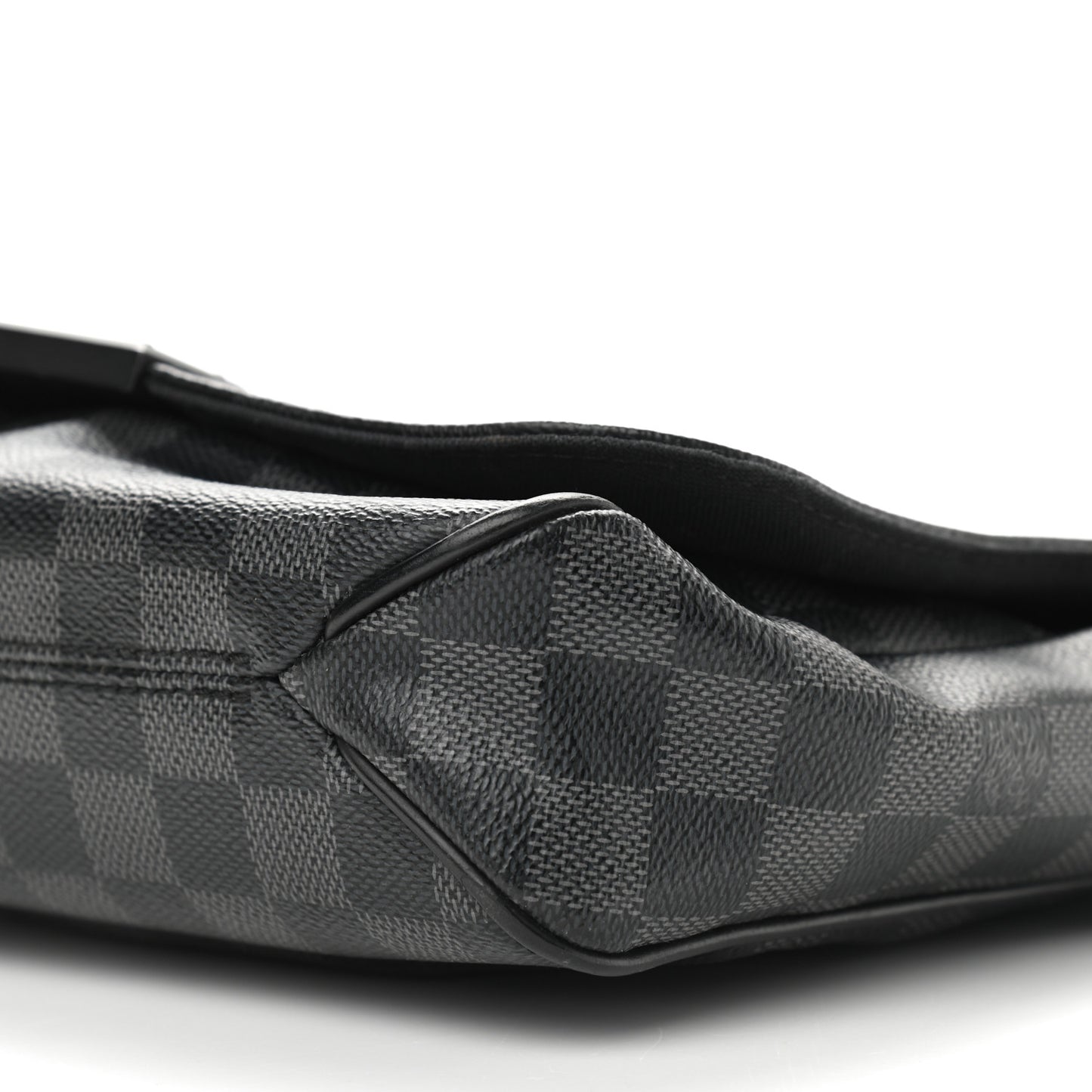 Damier Graphite District PM