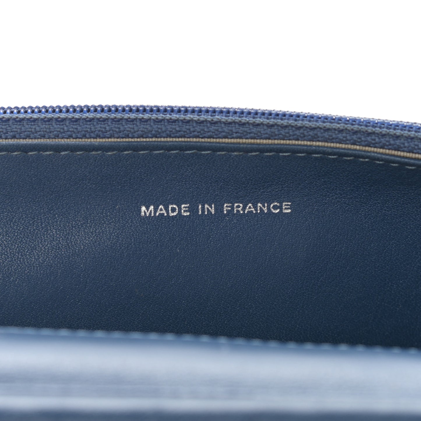 Patent Quilted Brilliant Wallet On Chain WOC Blue