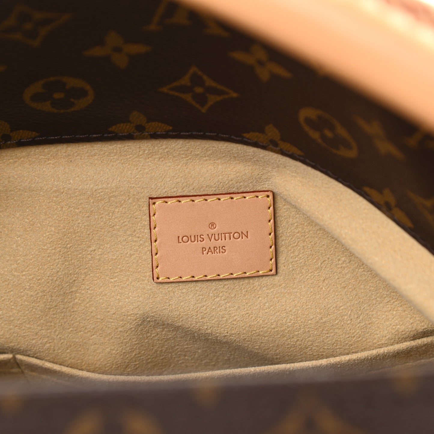 Monogram Artsy MM