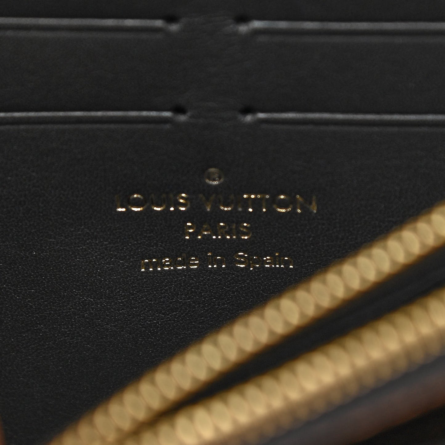 Damier Ebene Vavin Chain Wallet Black