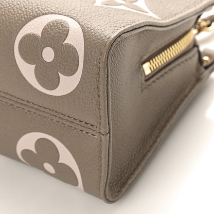 Louis Vuitton Empreinte OnTheGo East West Dove Cream 8 of 8