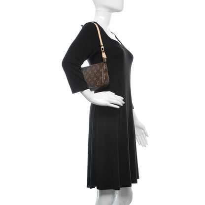 Louis Vuitton Monogram Pochette Accessories NM 2 of 10