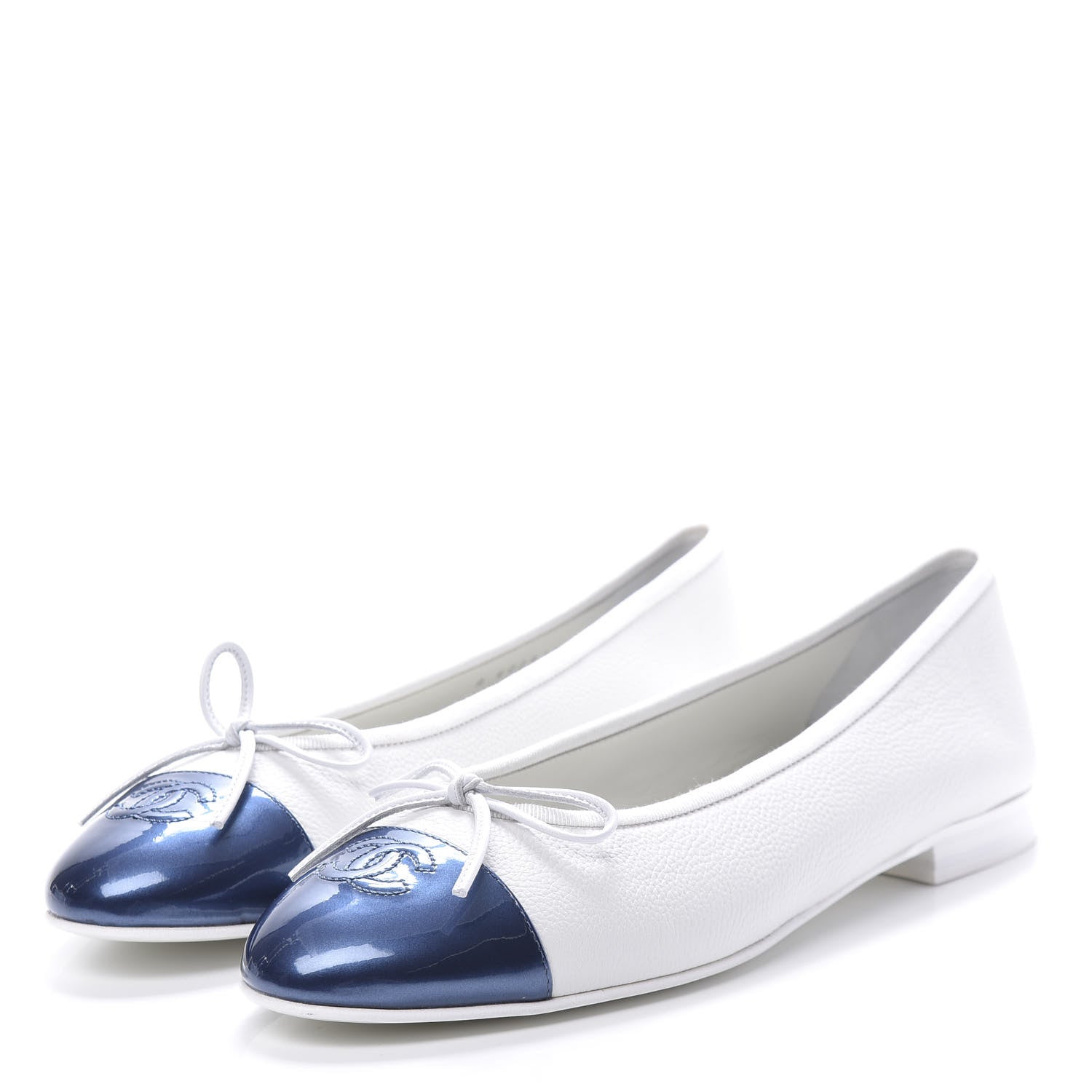 Chanel Calfskin Patent CC Cap Toe Ballerina Flats 40 White Blue 3 of 8