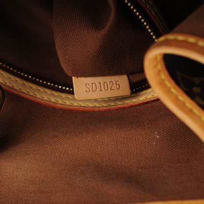 Louis Vuitton Monogram Batignolles Vertical 7 of 7