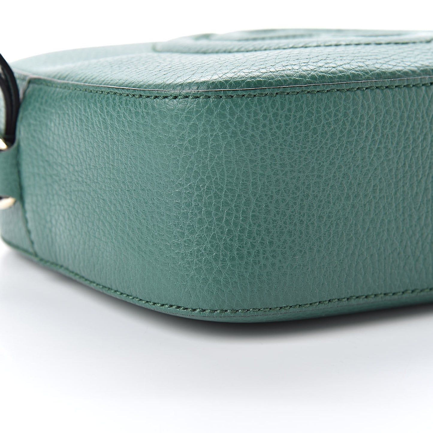 Pebbled Calfskin Small Soho Disco Bag Emerald Green