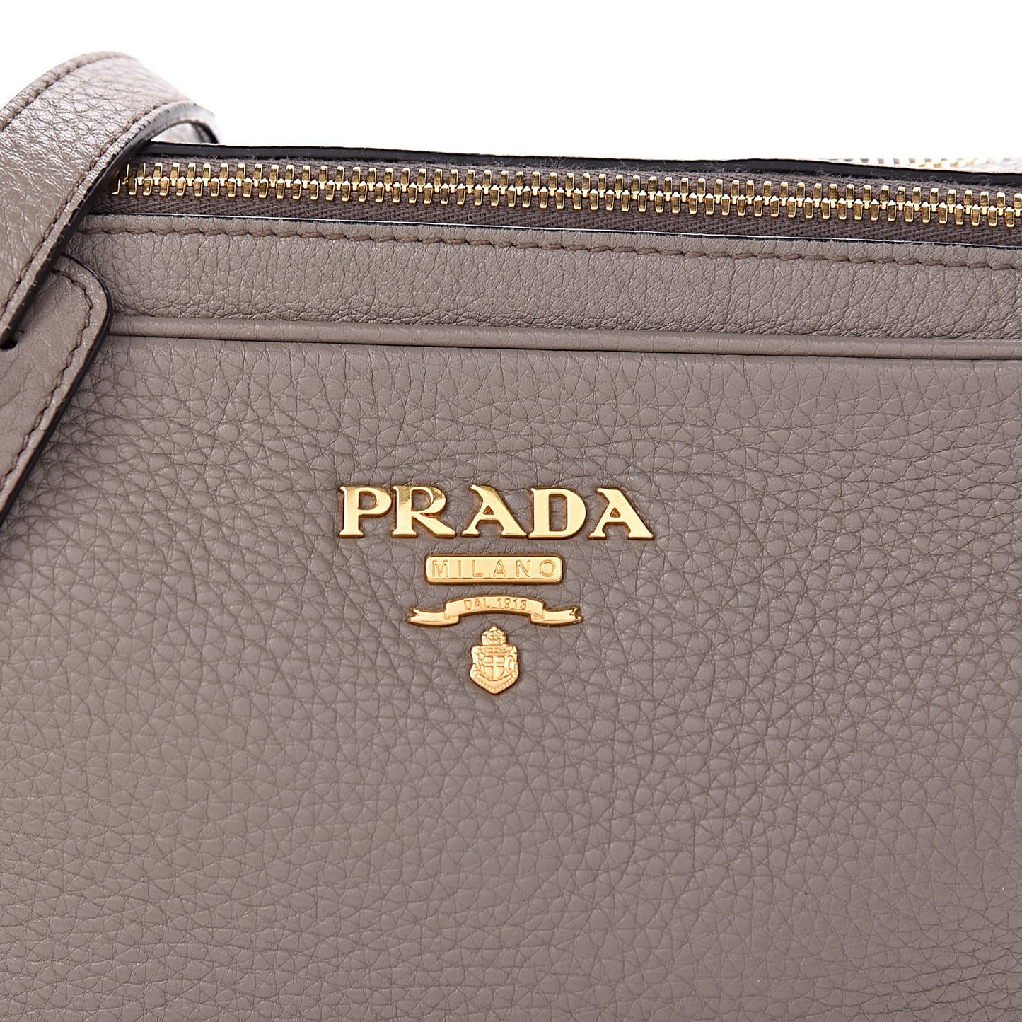 Vitello Phenix Camera Bag Argilla