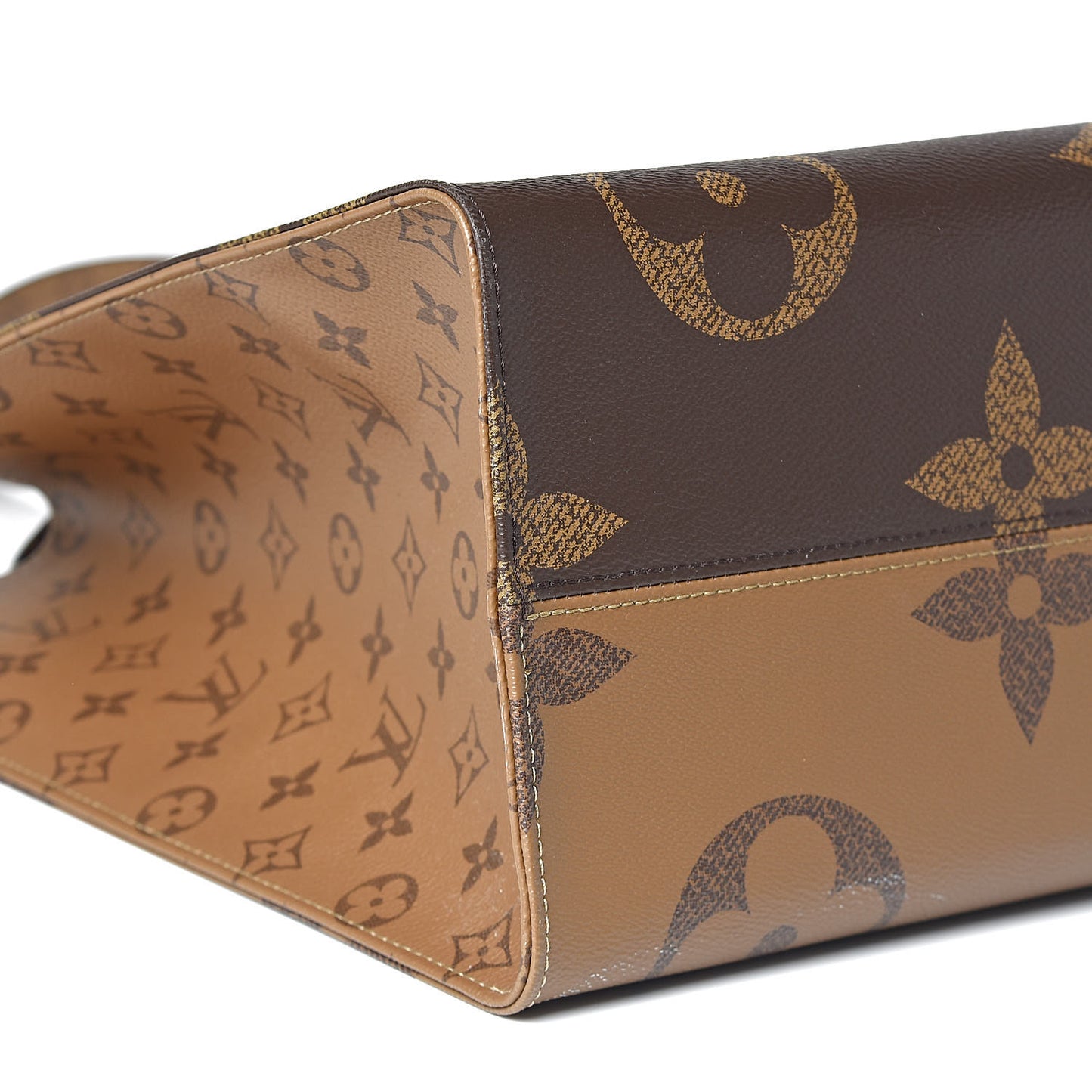 Reverse Monogram Giant Onthego GM